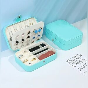 Portable Jewelry Box Aqua Green Compact Tarnish Resistant